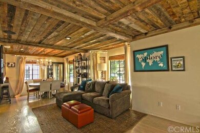 Sitting Area Between Dining Area and Living Room. 