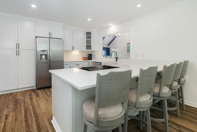 1128ClapperCt-CasaVerdeMediaLLC46