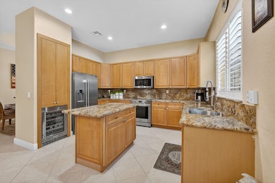 8275 Bob o Link Dr, West Palm Beach, FL 33412 - photo 3