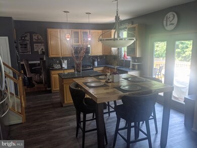 10488 Markby Ct, White Plains, MD 20695 - photo 3