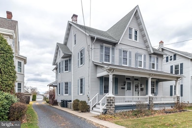 803 W Broad St, Quakertown, PA 18951 - photo 3