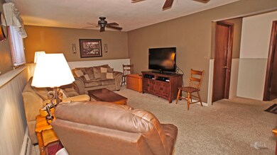 2637 Varonen Ave, Waukegan, IL 60087 - photo 7