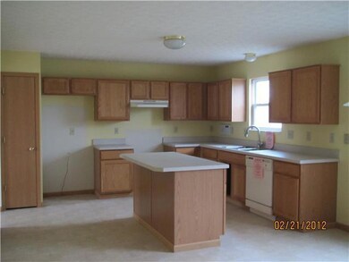 2251 Coldharbor Ct, Lewis Center, OH 43035 - photo 3