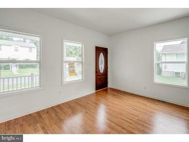 202 W Cedar Ave, Oaklyn, NJ 08107 - photo 3