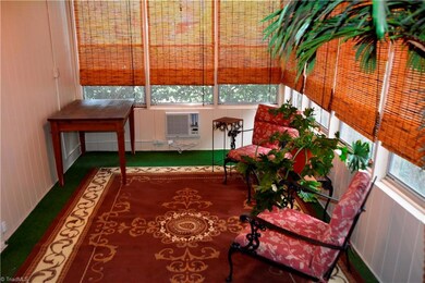 216 E End Ave, Statesville, NC 28677 - photo 6