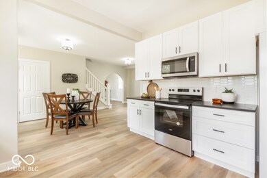 702 W 2nd St, Sheridan, IN 46069 - photo 5