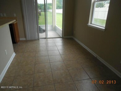 2300 Red Moon Dr, Jacksonville, FL 32216 - photo 4