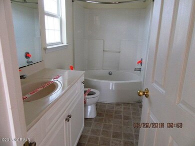 101 Two Putt Master Bathroom