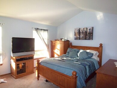 1838 Grove Ave unit 18B183, Schaumburg, IL 60193 - photo 6