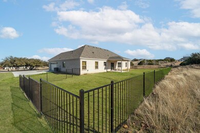 7055 Heathington, Granbury, TX 76049 - photo 4