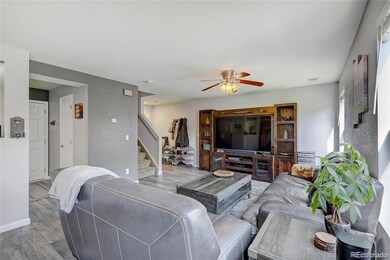 5425 S Picadilly Ct, Aurora, CO 80015 - photo 5