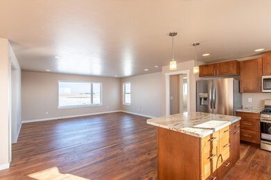 21 Alaska Trail-41-HDR