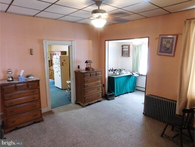 34 W High St, Coaldale, PA 18218 - photo 4