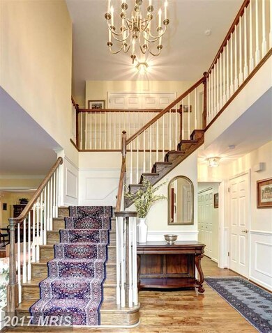 7 Hickory Knoll Ct, Lutherville Timonium, MD 21093 - photo 2