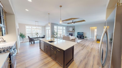 213 W Fairview Dr, Mequon, WI 53092 - photo 6