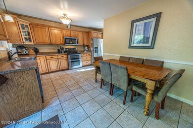 863FinleyLn.-42