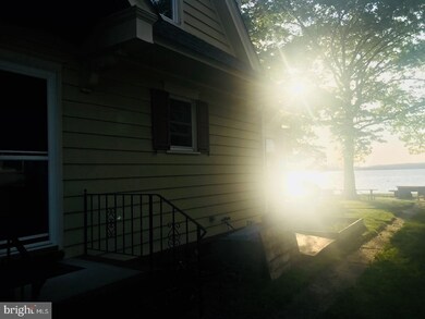 40 Delaware Ave, Penns Grove, NJ 08069 - photo 6