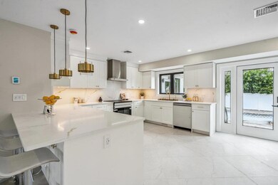 31 Kalda Ln, Plainview, NY 11803 - photo 7