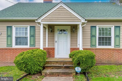 1017 Grandview Ave, Sykesville, MD 21784 - photo 2