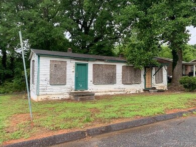 517 Sylvia St unit 517-519, Statesville, NC 28677 - photo 2