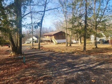 2263 Cramer Rd, Bushkill, PA 18324 - photo 2