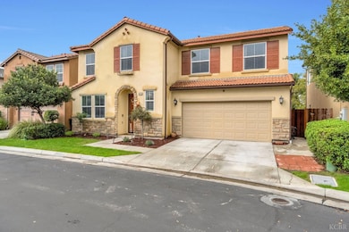 2470 N Chardonnay Place, Hanford, CA 93230 - photo 2
