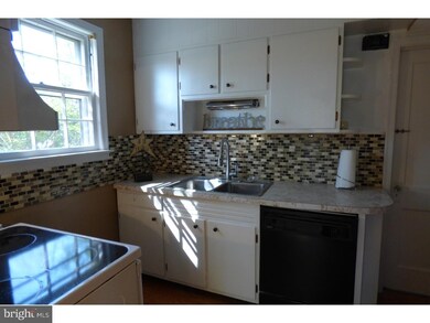 629 Lees Ln, Collingswood, NJ 08108 - photo 6