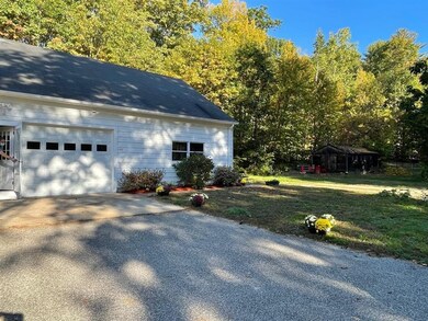 156 Exeter Rd unit U5/17, Newmarket, NH 03857 - photo 2