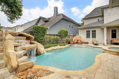 1435 Hewitt Dr, Houston, TX 77018 - photo 2