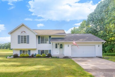8177BeckerAve-39