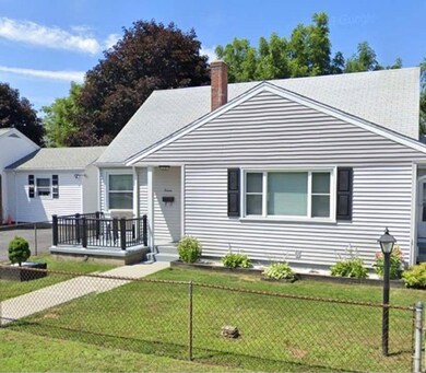 16 Greene Ave, Cranston, RI 02920 - photo 2