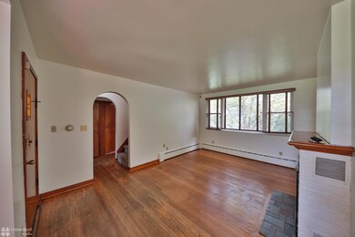 654 Glenwood St, Emmaus, PA 18049 - photo 6