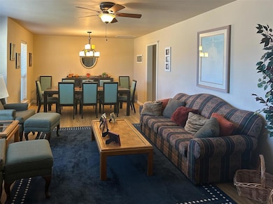 12833 Green Valley Dr, Oklahoma City, OK 73120 - photo 5