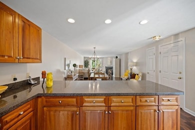 240 Bridle Cross Rd unit 14, Fitchburg, MA 01420 - photo 6