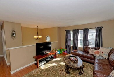 9 Weathercrest Dr, Schenectady, NY 12302 - photo 3