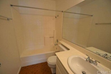 2064 Universal Ave, San Bernardino, CA 92407 - photo 5