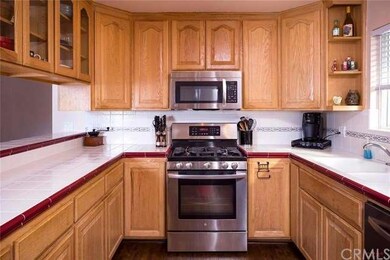 Beautiful Newer Stainless Steel Appliances