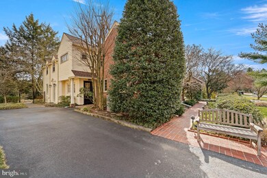 114 Blackthorn Rd, Wallingford, PA 19086 - photo 4