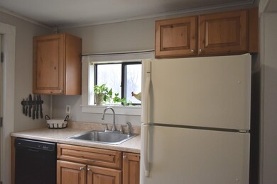 199 Mussey St, Rutland, VT 05701 - photo 6