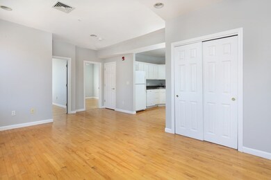 464 Hanover St unit 14, Boston, MA 02113 - photo 5