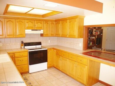3649 Crossbow Dr