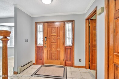 04-FOYER