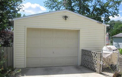 4473 Midvale Rd, Columbus, OH 43224 - photo 2