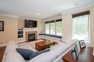 414 Sweetbriar St, Pittsburgh, PA 15211 - photo 6