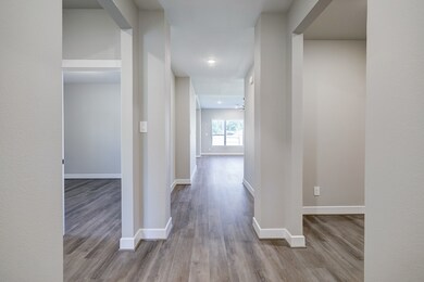 18 Cloverleaf Ct, Magnolia, TX 77355 - photo 3