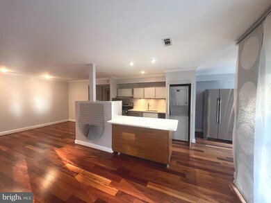 11208 Chestnut Grove Square unit 110, Reston, VA 20190 - photo 6