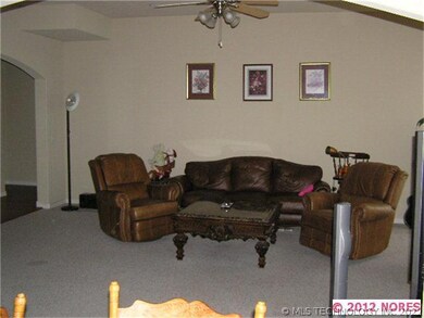408 N Butternut Ave, Broken Arrow, OK 74012 - photo 6