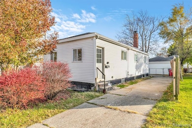 19178 Meier St, Roseville, MI 48066 - photo 3