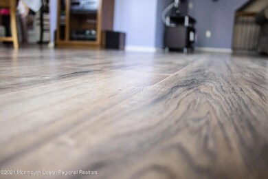 305 Schley Ave unit 5, Toms River, NJ 08755 - photo 3