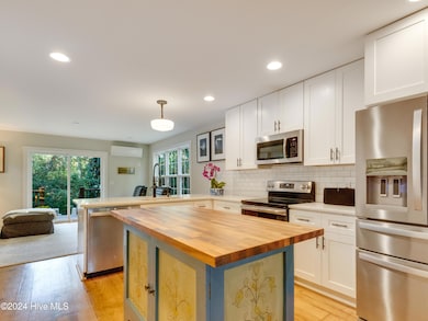 Open kitchen